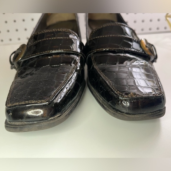 Liz Claiborne Jester Heeled Loafers Size 10M Buckle Block Heel Patent Leather - Picture 7 of 16
